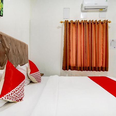 Oyo Life 3415 Penginapan Wimane Palembang Exterior foto